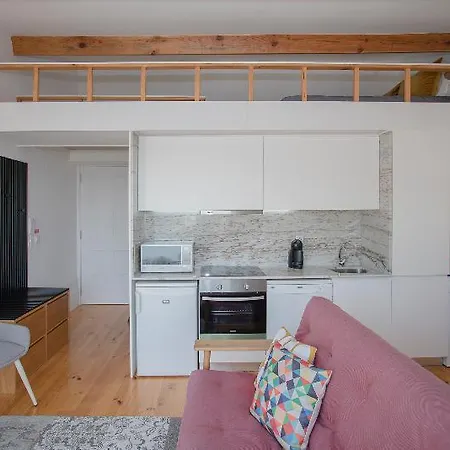 Apartman Mezzanine Downtown Balcony