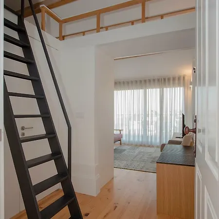 Mezzanine Downtown Balcony *